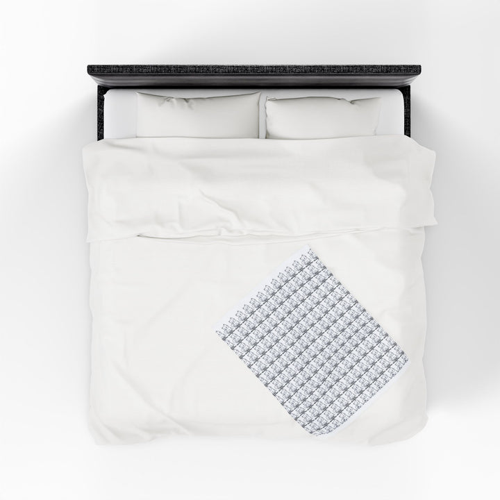 Cozy Velveteen Plush Blanket for Comfort and Warmth