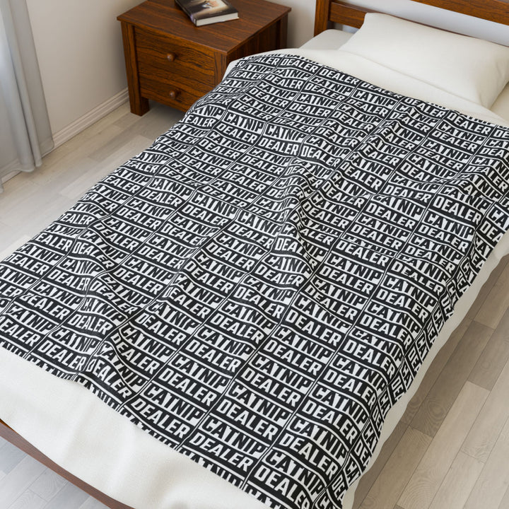 Cozy Velveteen Catnip Dealer Blanket, Cat Lover Gift, Plush Throw, Home Decor, Pet Lovers Blanket