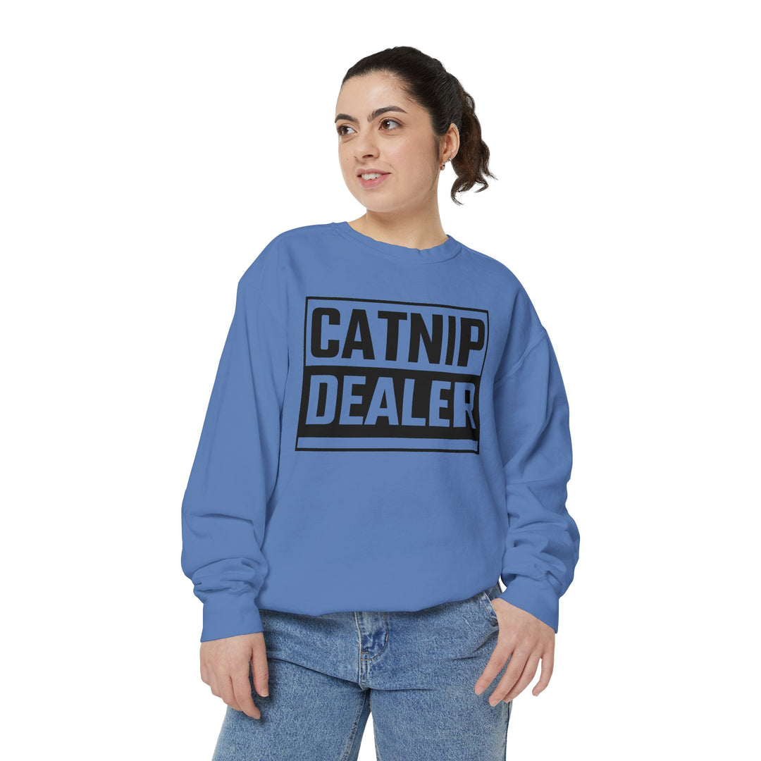 Catnip Dealer Sweatshirt Featuring a Bold and Humorous Black and White Typographic Design for Cat Lovers and Pet Owners Perfect Gift for Cat Parents Unisex Sweater for Every Season