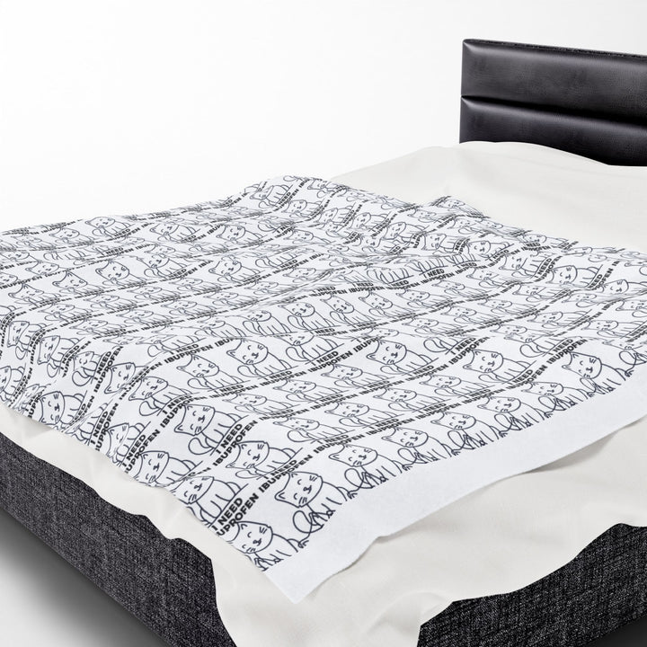 Cozy Velveteen Plush Blanket for Comfort and Warmth