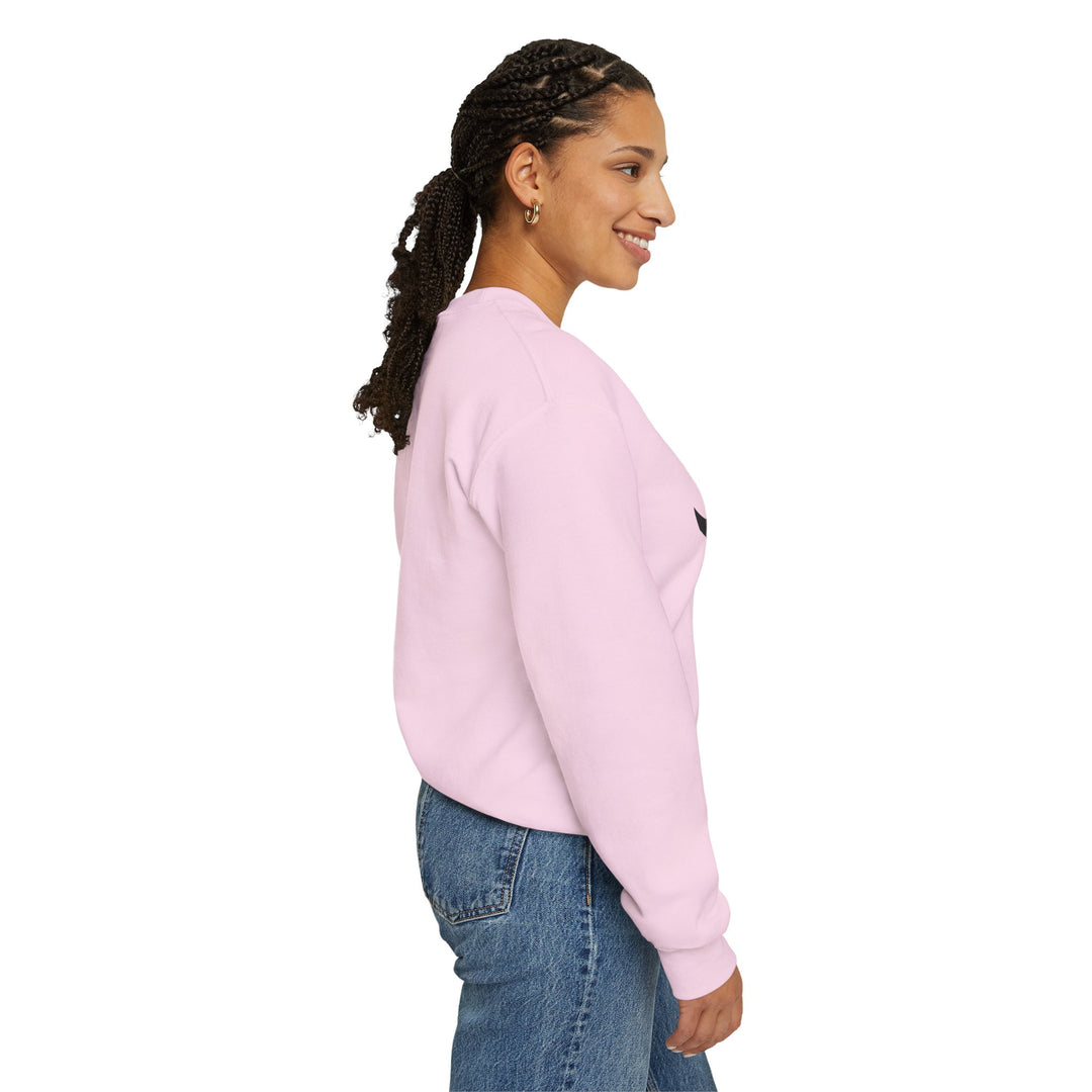 Anime-Inspired Cat Warrior Crewneck Sweatshirt, Cozy Unisex Sweatshirt, Gift for Anime Lovers, Perfect for Fall and Winter, Cute [...]